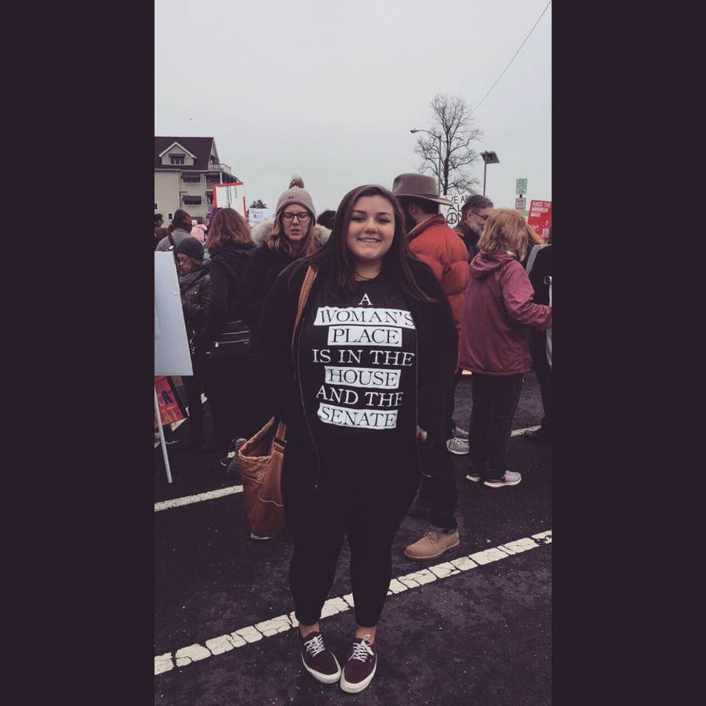 Meet your Posher, Julia